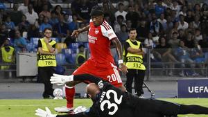 Nisu direktna konkurencija, no Arsenalov reprezentativac  može "otežati život" Alajbegoviću